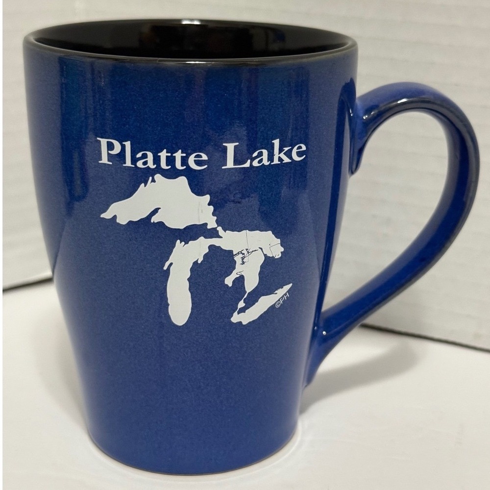 Platte‎ Lake Michigan Great Lakes Cobalt Blue Ceramic Coffee Mug Souvenir 4.5in